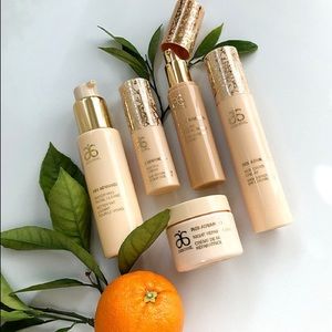 Arbonne RE9 Advanced Skincare Set